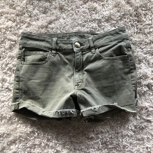 American Eagle Green Super Stretch Shorts